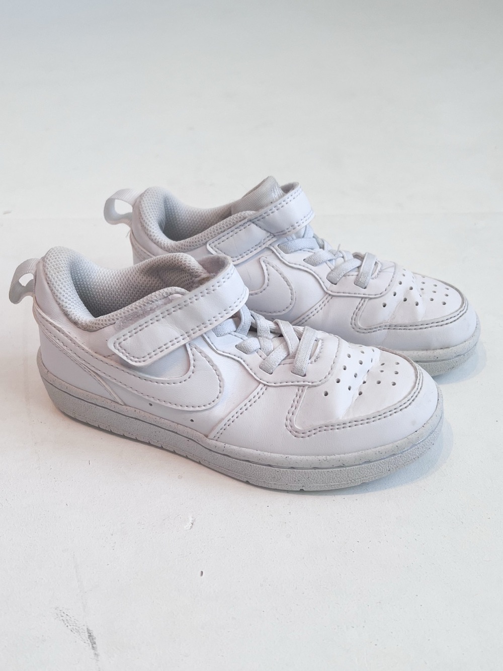 Nike Toddler White Court Borough Sneakers Size 11C